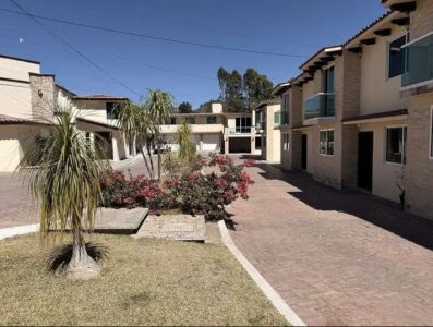 Casa Dentro de Fraccionamiento