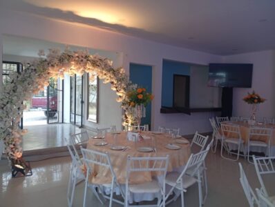 Salón Jardín Lluvia